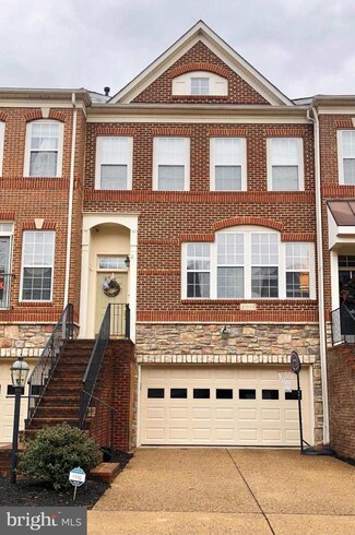 21934 Windy Oaks Square, Broadlands, VA 20148