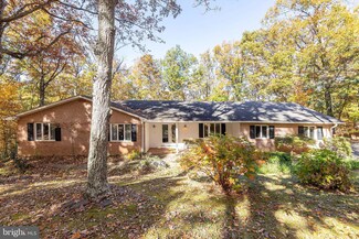 206 Sawyer Ln, Winchester, VA 22602