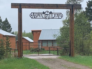 8325 Thunder Rd, Lincoln, MT 59639
