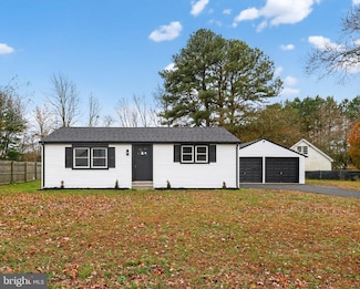 216 W High St, Felton, DE 19943