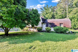 319 Burgundy Dr, Adamsville, AL 35005