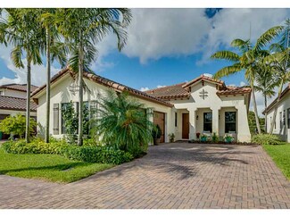 4022 NW 85th Ave, Pembroke Pines, FL 33024