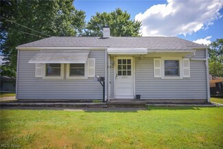 828 Oak St, Medina, OH 44256