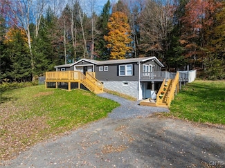 9722 State Route 28, Poland, NY 13431