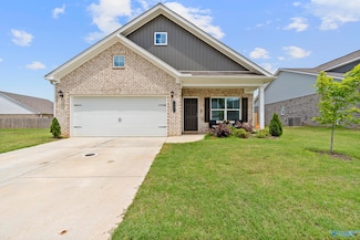 18471 Cottontail Ln, Athens, AL 35613
