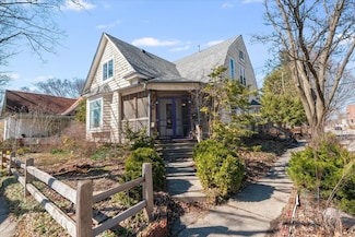 300 W Illinois St, Urbana, IL 61801