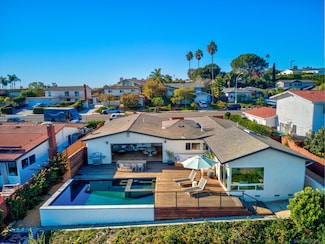 5745 Soledad Mountain Rd, La Jolla, CA 92037