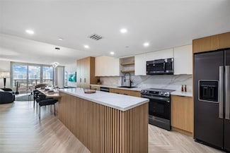 1717 N Bayshore Dr Unit A3755, Miami, FL 33132