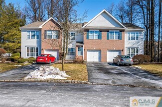 302 Somerset Ct, Princeton, NJ 08540