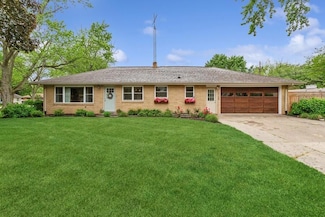 3108 Kim St, Saint Joseph, MI 49085