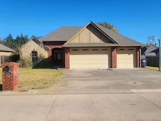 4729 Minco Rd, Enid, OK 73701