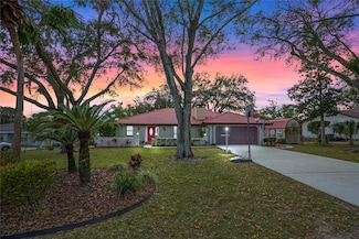 128 Lake Ring Dr, Winter Haven, FL 33884