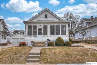 2141 S 35th Ave, Omaha, NE 68105