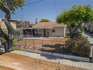 14324 Chadron Ave, Hawthorne, CA 90250