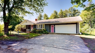 13 Sunset St, Lewiston, ME 04240