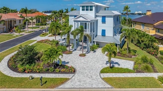 2813 Kipps Colony Dr S, Gulfport, FL 33707