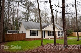 212 Burris St, Wingate, NC 28174