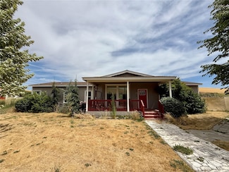 110 Main Rd, Dayton, WA 99328