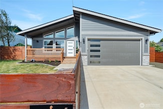 477 Ocean Shores Blvd SW, Ocean Shores, WA 98569