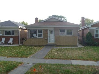 4603 Cracow Ave, Lyons, IL 60534