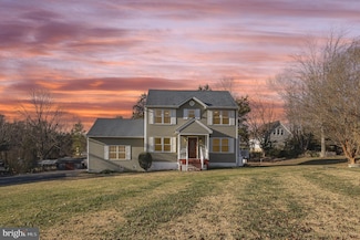 2 Pleasure Ct, Stafford, VA 22556