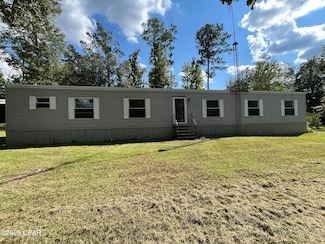 3731 Bull Run Ln, Marianna, FL 32446