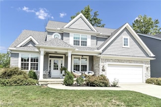32640 Albion Dr, Avon Lake, OH 44012