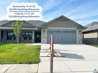 7013 E Copper Stone Cir, Sioux Falls, SD 57110