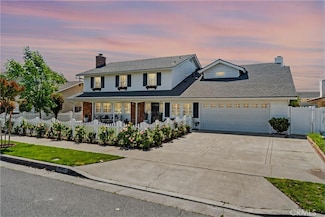 2546 E Palmyra Ave, Orange, CA 92869