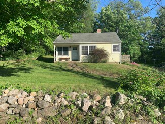 1461 Post Rd, Rutland, VT 05701