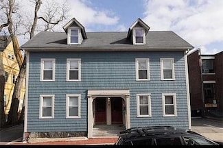 8 Allen St Unit 3, Cambridge, MA 02140
