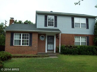 8919 Hobart St, Springdale, MD 20774