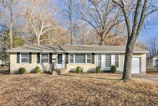 10090 Dwight Dr, Saint Louis, MO 63137