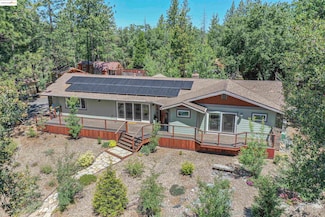 19553 Elder Ln, Groveland, CA 95321