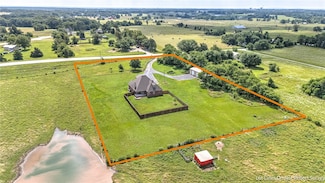 12923 Galyean Rd, Bentonville, AR 72712