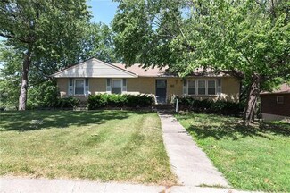 4231 S Stayton Ave, Independence, MO 64055