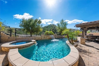28360 Steel Ln, Santa Clarita, CA 91354