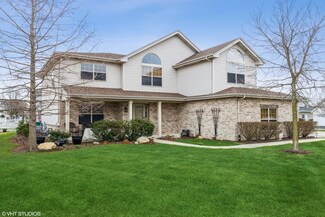 16563 S Lakeview Dr, Lockport, IL 60441