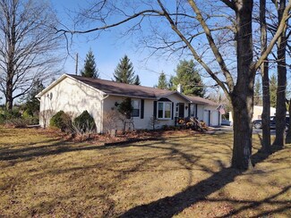 6692 Darga Hwy, Posen, MI 49776
