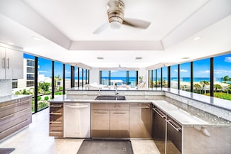 2155 S Ocean Blvd Unit 9, Delray Beach, FL 33483