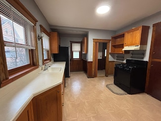 250 Arlington St Unit 1, Medford, MA 02155