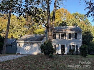 5324 Donnefield Dr, Charlotte, NC 28227