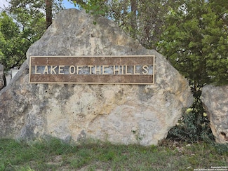 639 Hillside Dr, Spring Branch, TX 78070