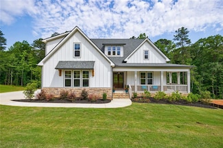 130 Lapis Lake Point, Fayetteville, GA 30215
