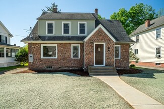 47 Texel Dr, Springfield, MA 01108