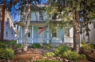 210 Main St, Walnutport, PA 18088