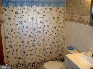 8519 Meetze Rd, Warrenton, VA 20187