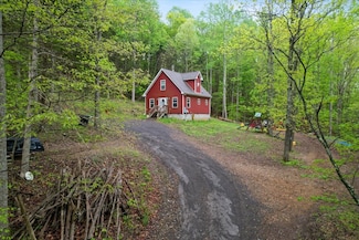 1576 Butler Mill Hollow Rd, Bethpage, TN 37022
