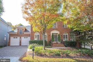 7414 Old Maple Square, McLean, VA 22102