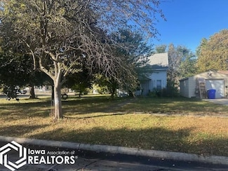 578 1st Ave SW, Britt, IA 50423